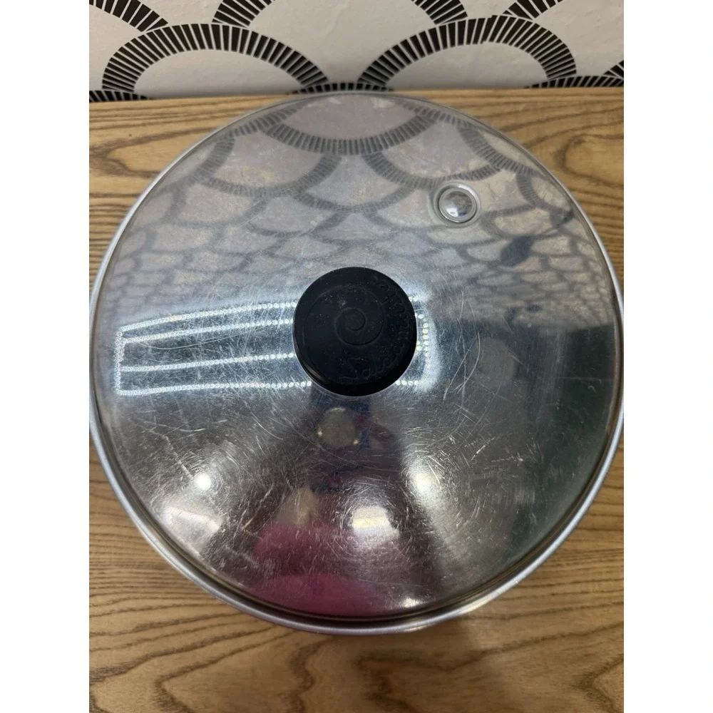 Saladmaster clean handle